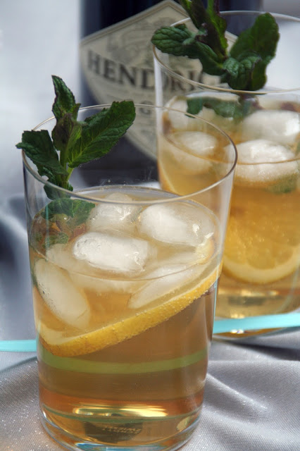 Gin-Cocktail mit Minzsirup