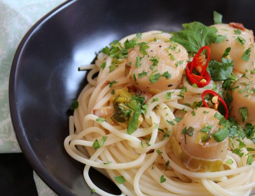Kochbuch-Rezept: Spaghetti mit Jakosbmuscheln