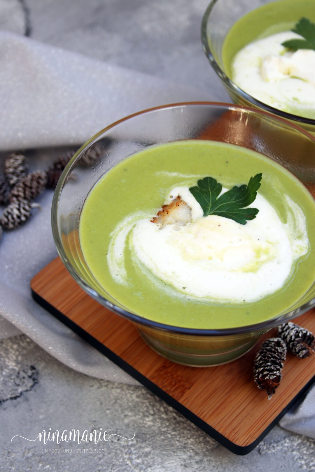 Erbsencremesuppe - schnell gemacht und sehr lecker - Ninamanie Erbsencremesuppe - schnell gemacht und sehr lecker - Ninamanie