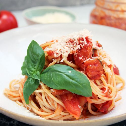 Spaghetti alla Napoletana oder Spaghetti al Pomodoro