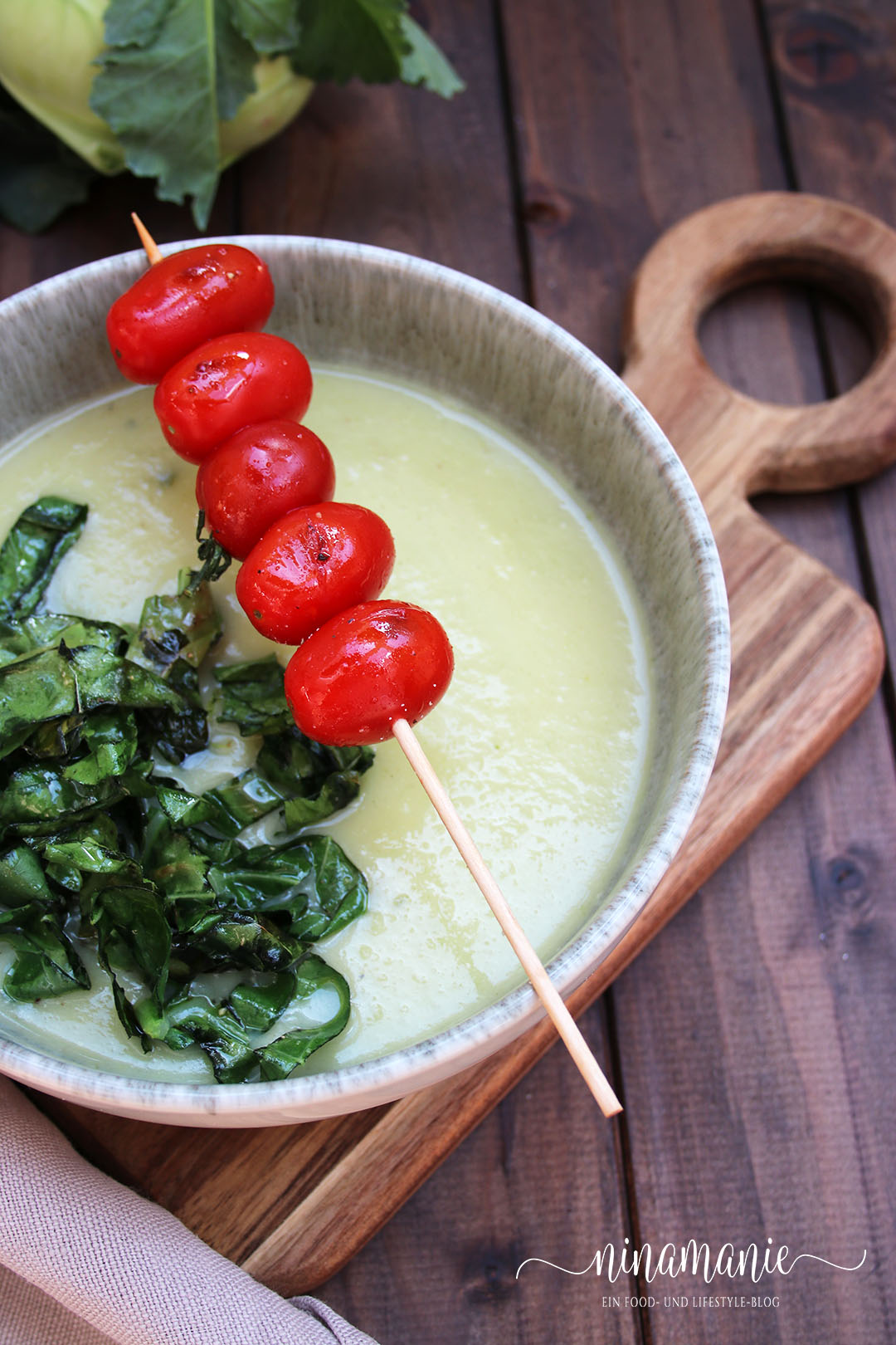 Sommersuppe mit Kohlrabi und Kartoffeln