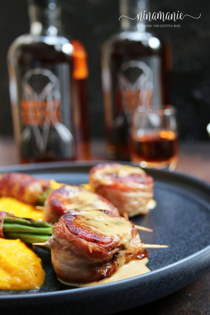 Schweinemedaillons in Rum-Sahne-Soße mit Wood Stork Spiced Rum