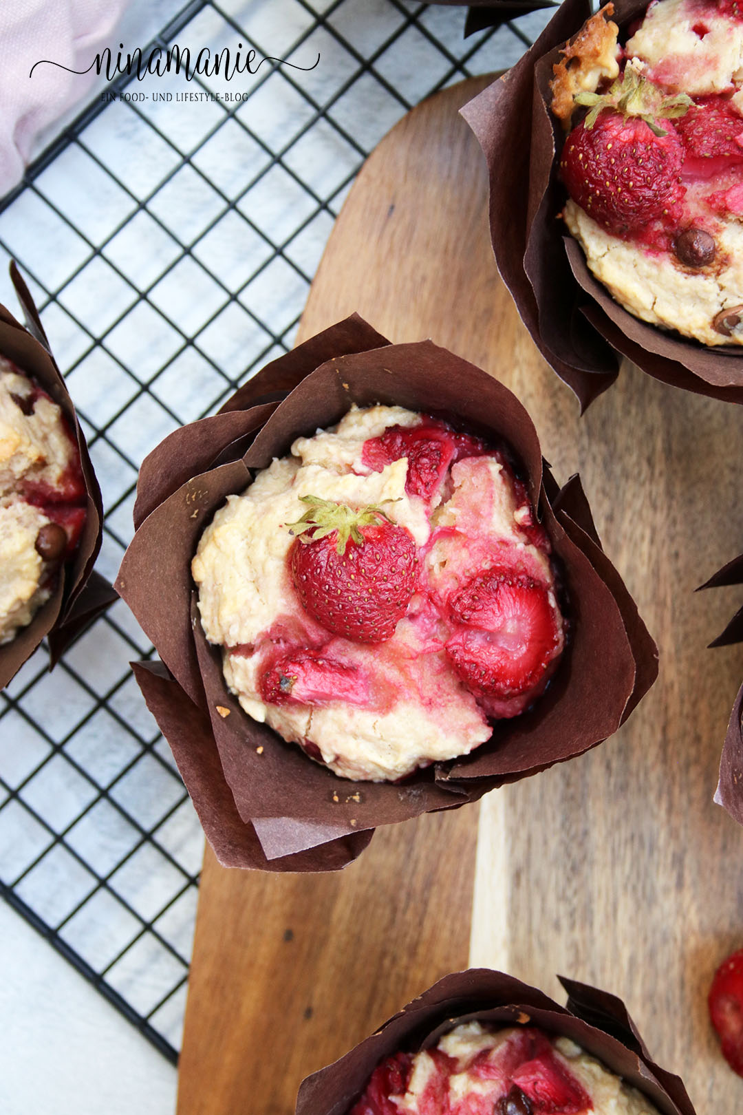 Erdbeer-Kokos-Muffins zum #beerensommer2021 - Ninamanie
