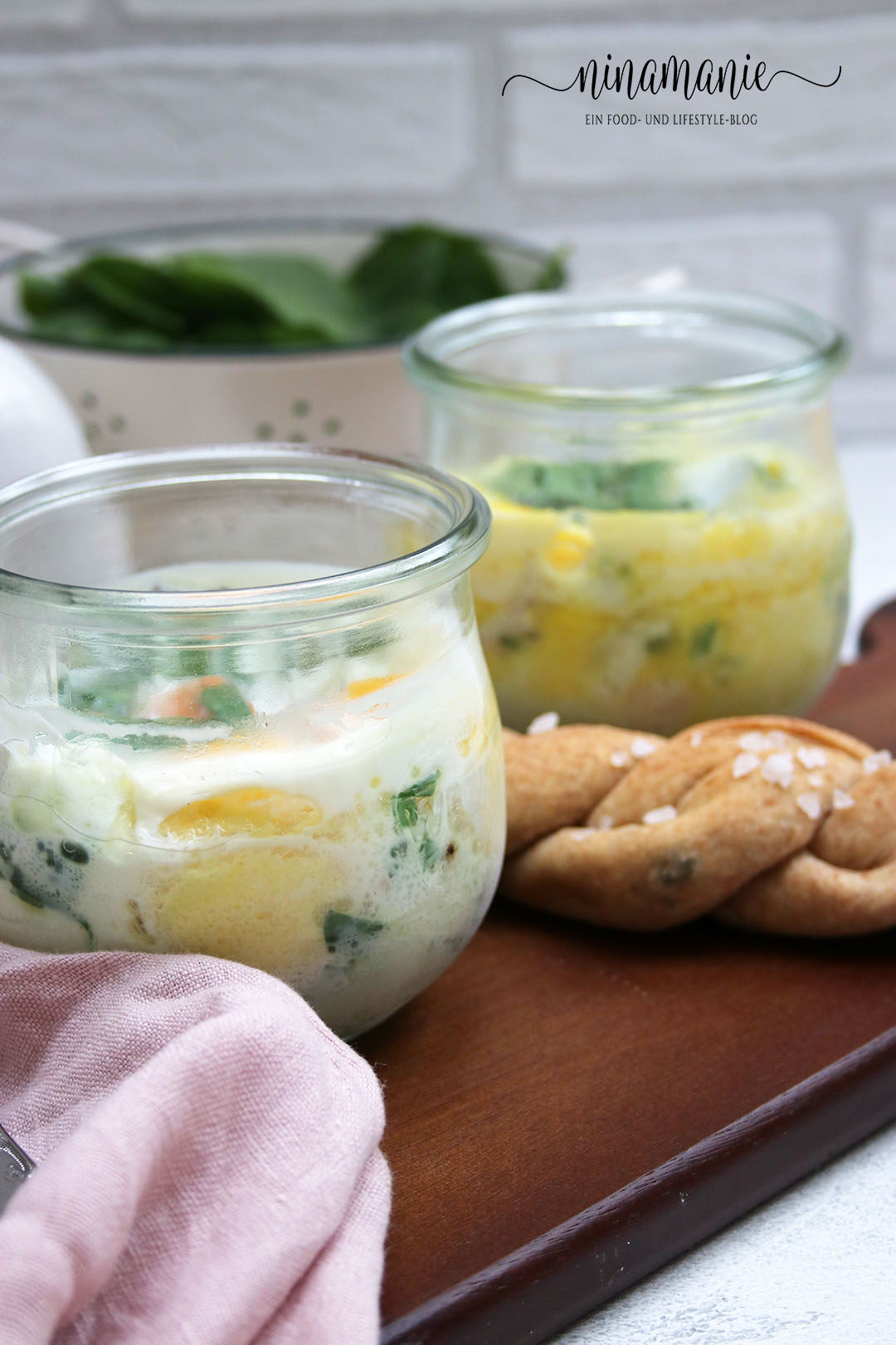 Eier im Glas - eine leckere Brunch-Idee, nicht nur zu Ostern - Ninamanie