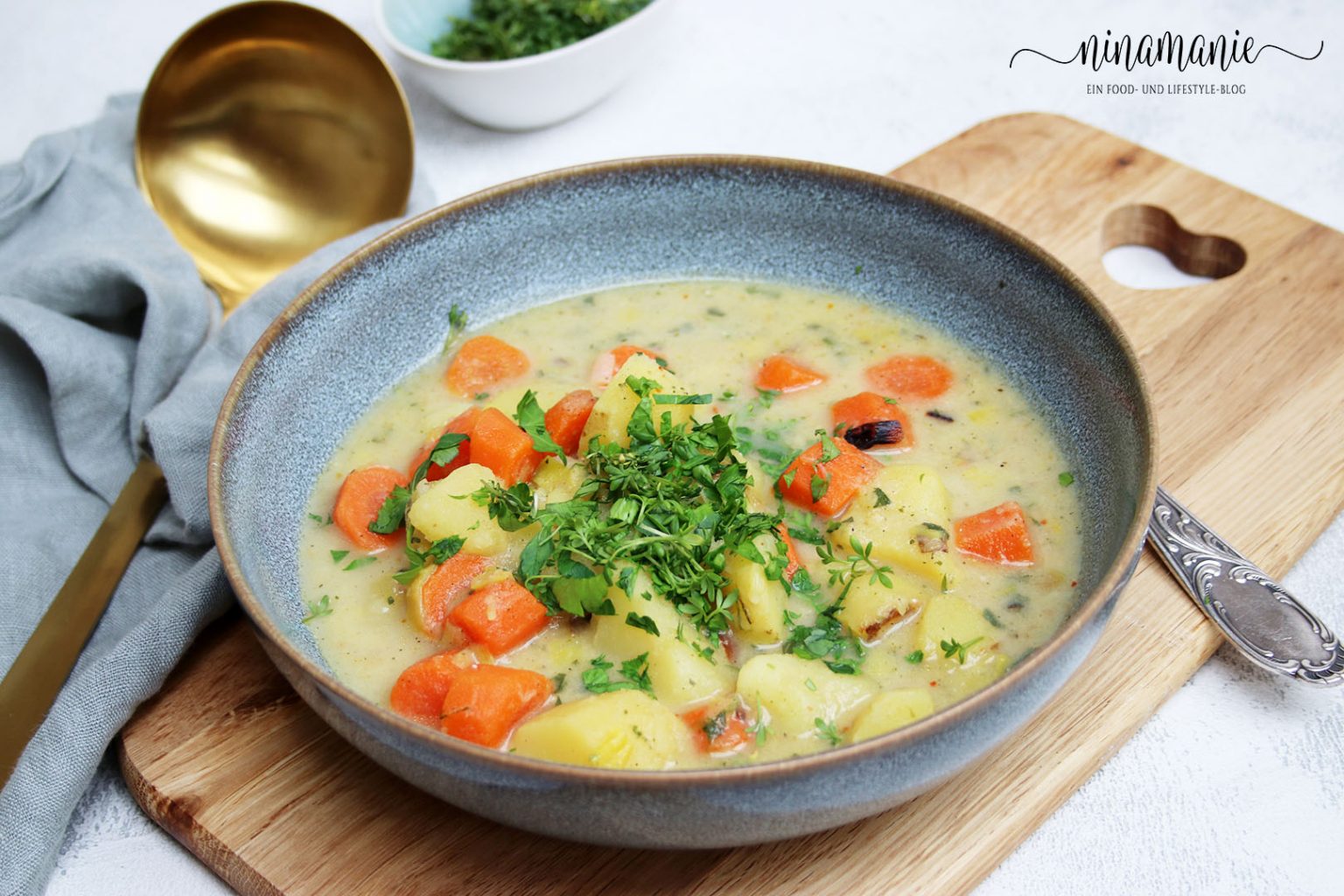 Kartoffel-Karotten-Eintopf mit Ziegenfrischkäse - Ninamanie