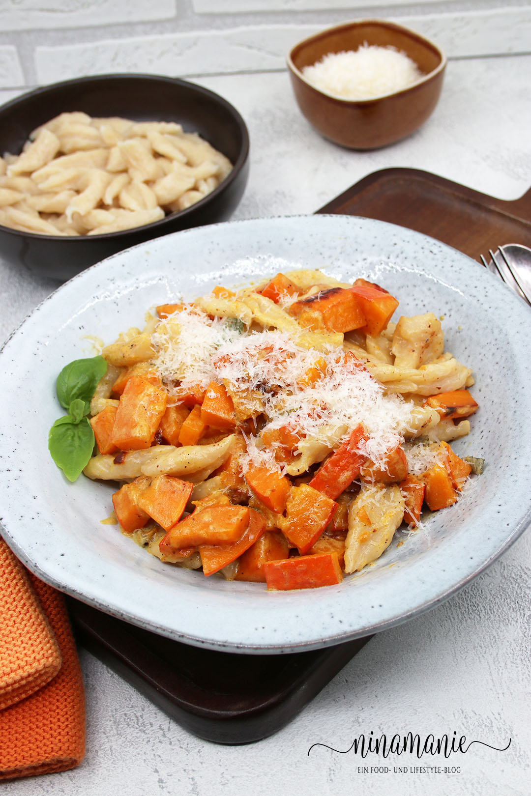 Scherennudeln mit Kürbis