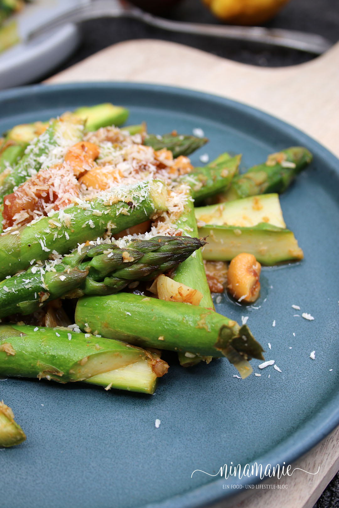 Spargel-Cashew-Thoran