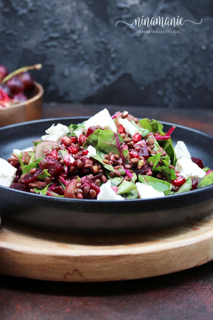 Linsensalat mit Rote Bete, Trauben und Feta