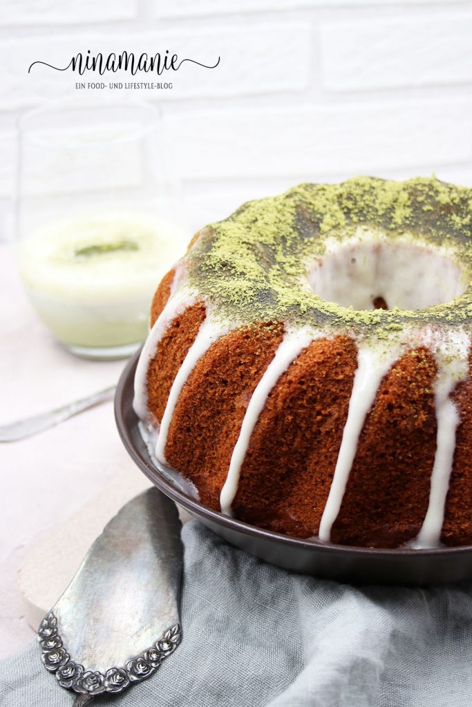 Matcha-Latte-Gugelhupf