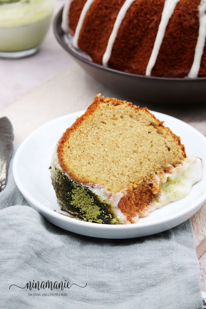 Matcha-Latte-Gugelhupf