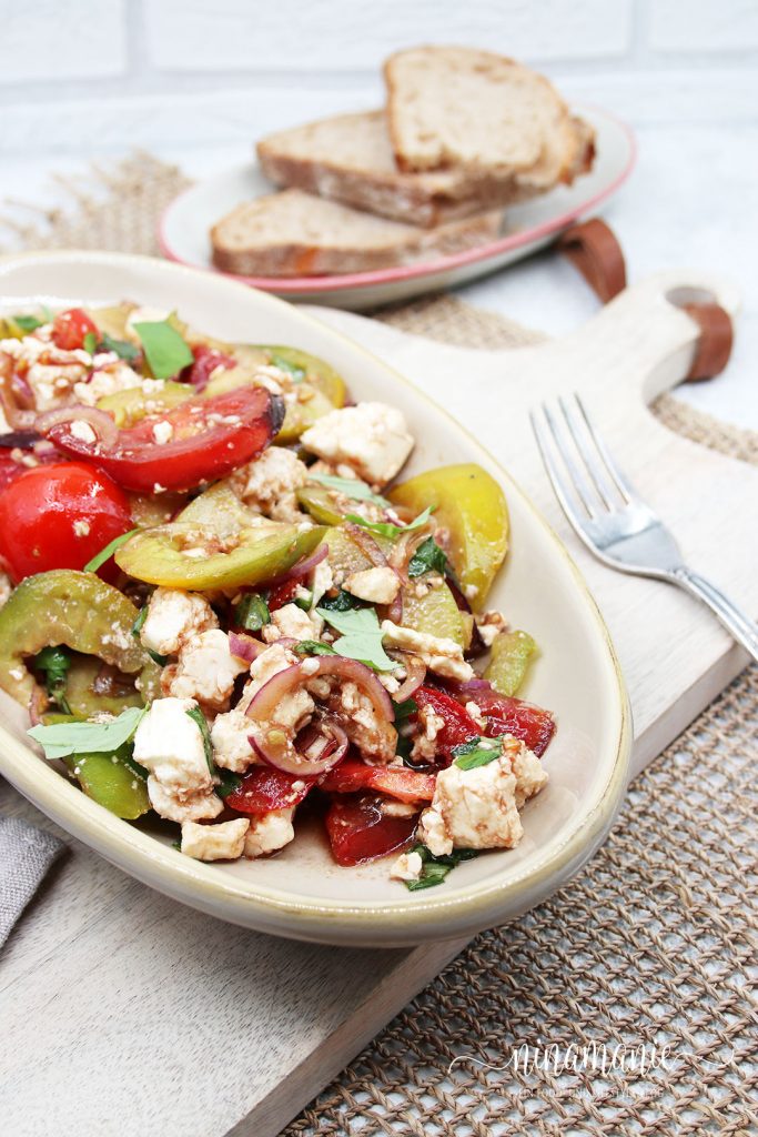 Tomaten-Feta-Salat